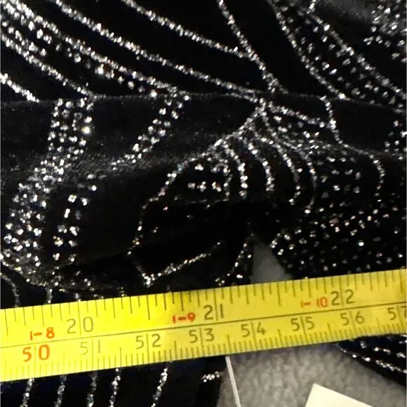 NWT Notations XL Black Velvet 3/4 sleeve empress top with built in tank silver - Picture 7 of 8